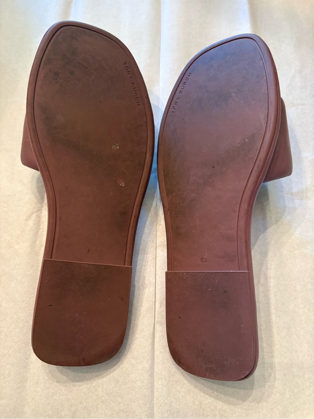 Tory Burch slides 8.5 mauve fair condition - Picture 9 of 10